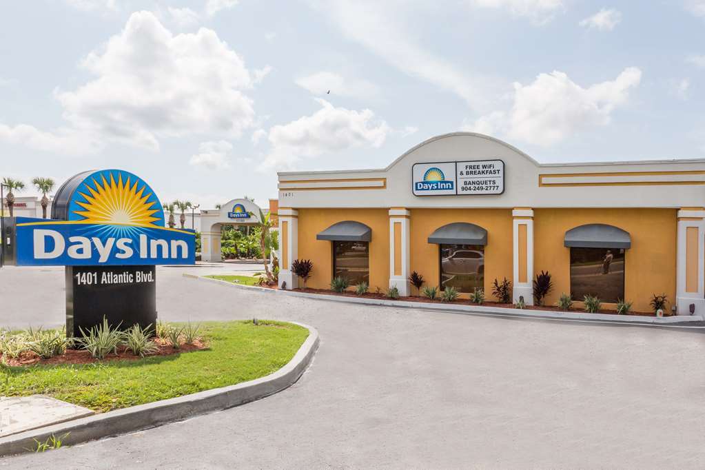 Days Inn By Wyndham Neptune Beach Jacksonville Beach Exteriér fotografie