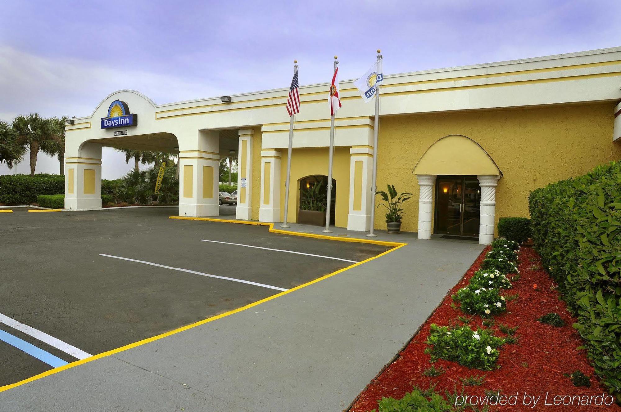 Days Inn By Wyndham Neptune Beach Jacksonville Beach Exteriér fotografie